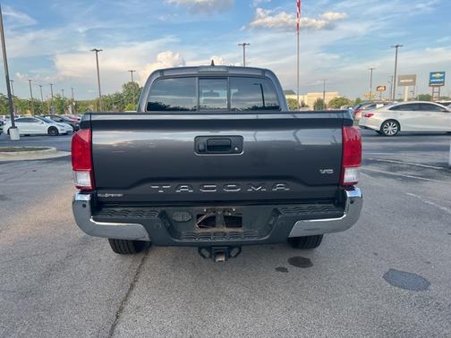 2017 Toyota Tacoma SR5 V6