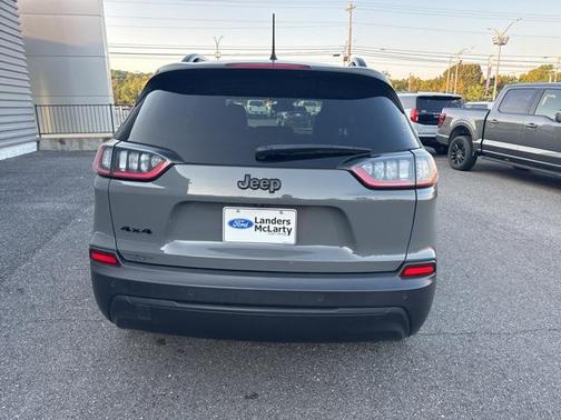 2023 Jeep Cherokee Altitude