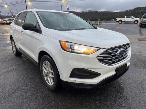 2021 Ford Edge SE