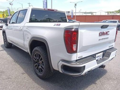Summit White 2024 GMC Sierra 1500 Elevation