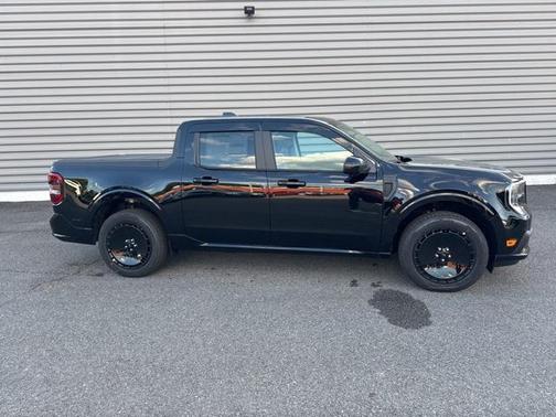 2025 Ford Maverick Lobo