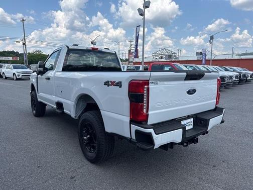 2025 Ford F-350 XL