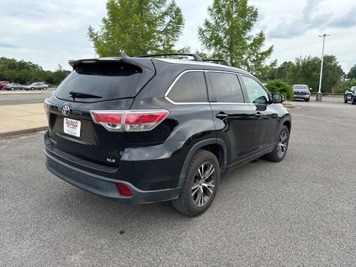 2016 Toyota Highlander XLE V6