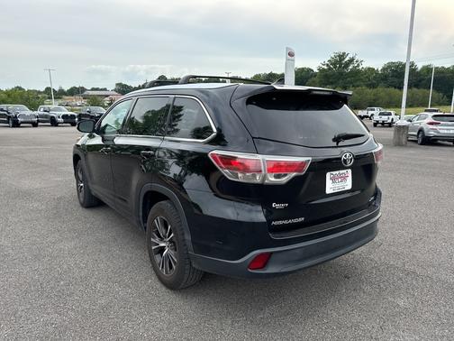 2016 Toyota Highlander XLE V6