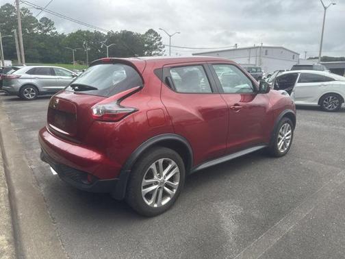 2015 Nissan Juke S