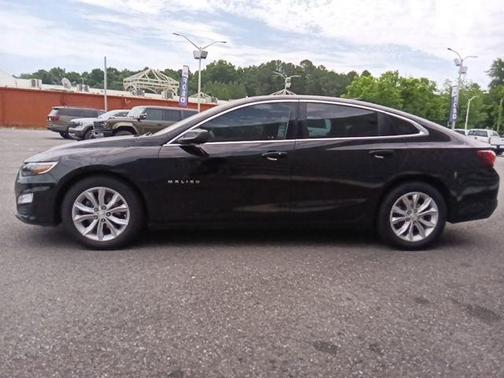 Mosaic Black Metallic 2019 Chevrolet Malibu LT