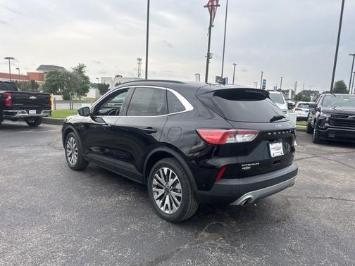 2021 Ford Escape Titanium