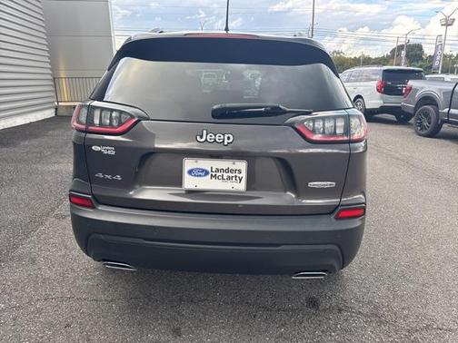 2022 Jeep Cherokee Latitude Lux
