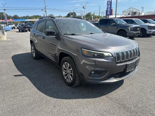 2022 Jeep Cherokee Latitude Lux
