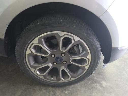 2021 Ford EcoSport Titanium