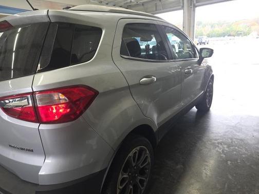 2021 Ford EcoSport Titanium