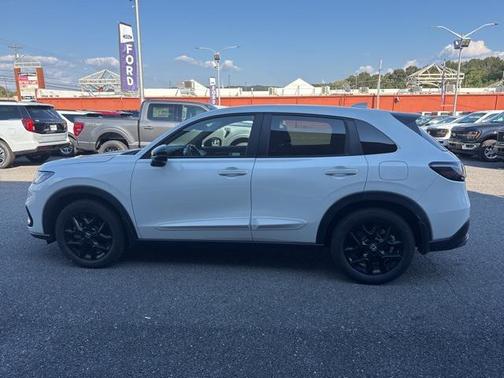 2023 Honda HR-V 2WD Sport