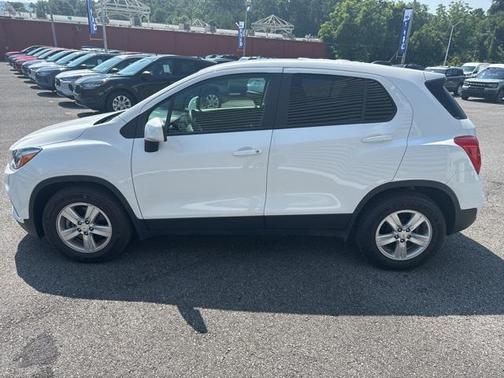 2022 Chevrolet Trax LS