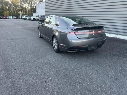 2014 Lincoln MKZ Base