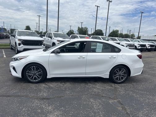 2022 Kia Forte GT-Line