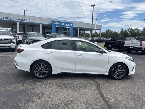 2022 Kia Forte GT-Line