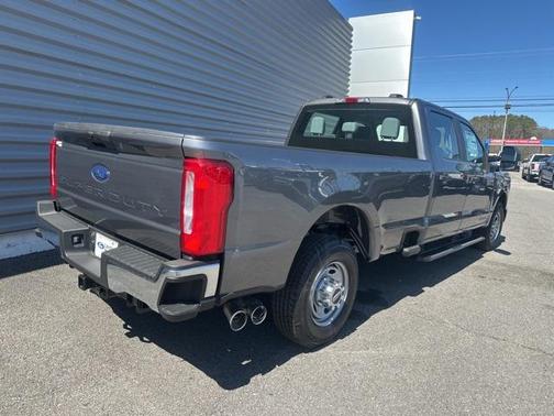 2025 Ford F-250 XL