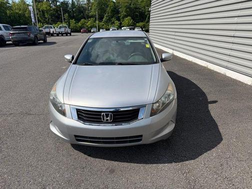 Alabaster Silver Metallic 2009 Honda Accord LX-P