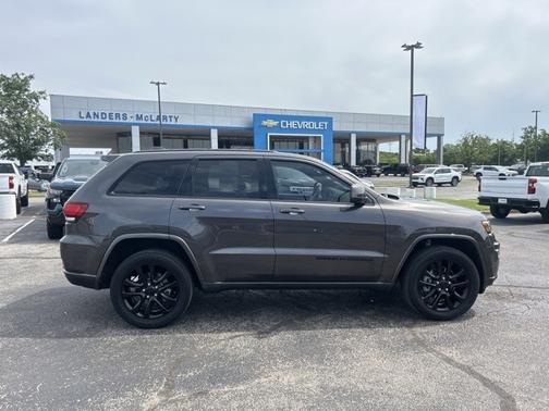 2021 Jeep Grand Cherokee Laredo X