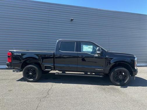 2025 Ford F-250 XLT