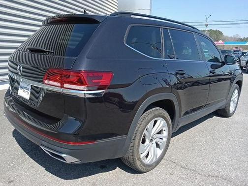 2022 Volkswagen Atlas 2.0T SE w/Technology