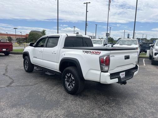 2022 Toyota Tacoma TRD Off-Road V6