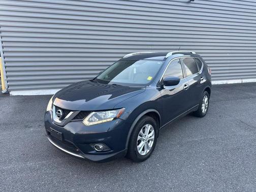 2016 Nissan Rogue SV