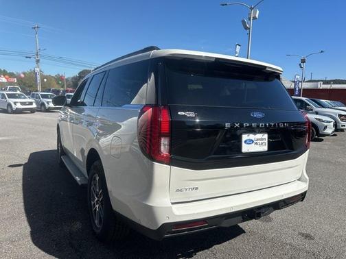 2025 Ford Expedition Active