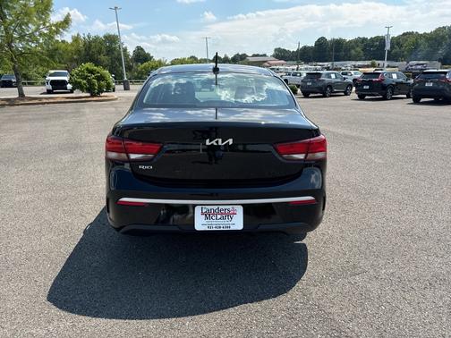 2022 Kia Rio LX