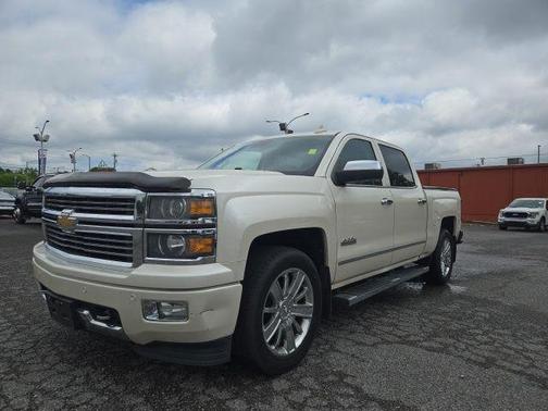White Diamond Tricoat 2015 Chevrolet Silverado 1500 High Country
