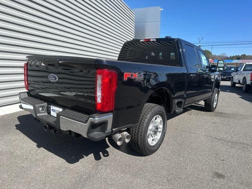 2025 Ford F-250 XLT