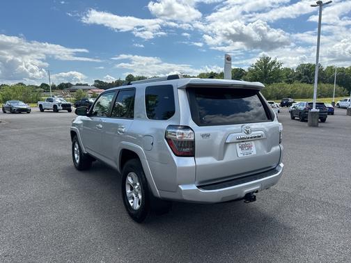 2023 Toyota 4Runner SR5