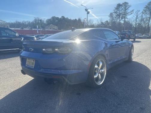2022 Chevrolet Camaro RWD Coupe LT1