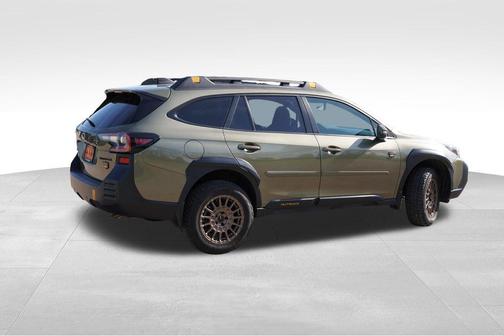 Autumn Green Metallic 2024 Subaru Outback Wilderness