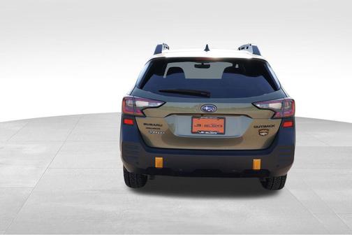 Autumn Green Metallic 2024 Subaru Outback Wilderness