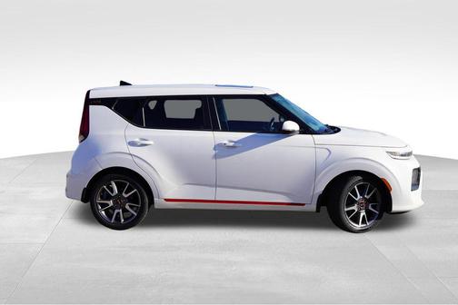 Snow White Pearl 2020 Kia Soul GT-Line Turbo