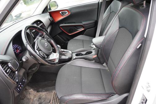 Snow White Pearl 2020 Kia Soul GT-Line Turbo