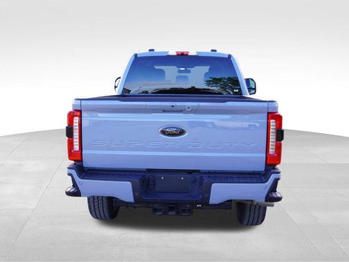 Glacier Gray Metallic Tri-Coat 2025 Ford F-350 Lariat
