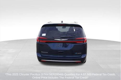 2025 Chrysler Pacifica L