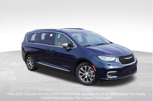 2025 Chrysler Pacifica L