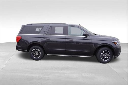 2022 Ford Expedition Max XLT