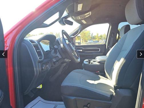 2024 RAM 2500 Big Horn Crew Cab 4x4 6'4' Box