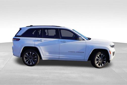 2023 Jeep Grand Cherokee 4xe Overland