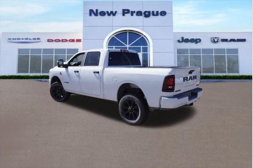 2025 RAM 3500 Big Horn Crew Cab 4x4 6'4' Box