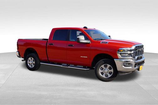 Flame Red Clearcoat 2026 RAM 2500 Big Horn Crew Cab 4x4 6'4' Box