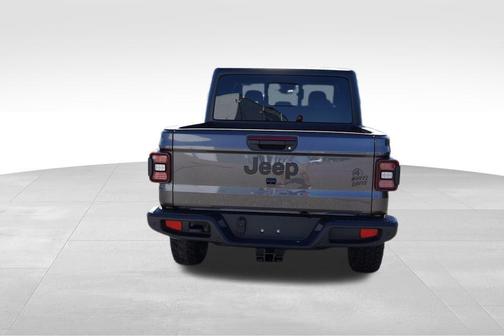 2025 Jeep Gladiator Willys