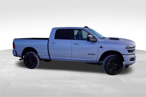 2026 RAM 3500 Laramie Crew Cab 4x4 6'4' Box