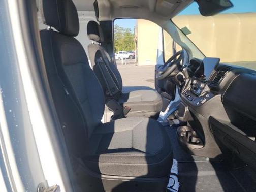 2025 RAM ProMaster 2500 Tradesman