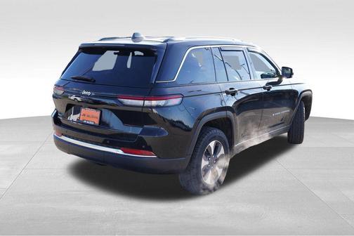 2022 Jeep Grand Cherokee 4xe Base