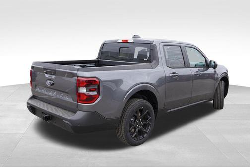 Carbonized Gray Metallic 2026 Ford Maverick Lariat